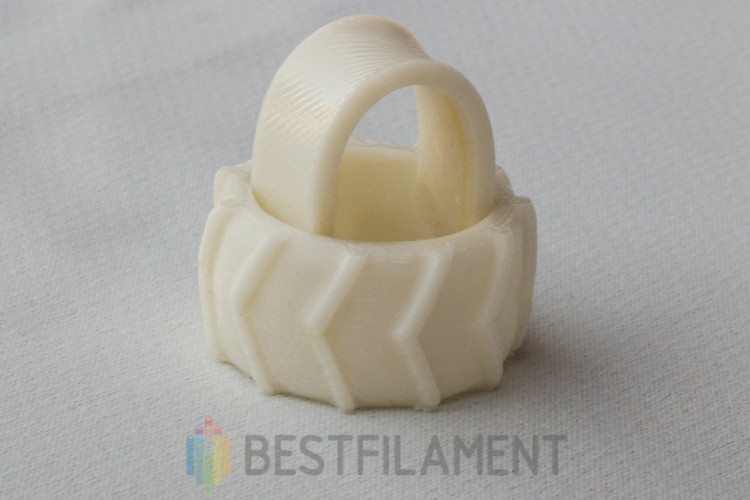 Зеленый Bflex пластик Bestfilament для 3D-принтеров 0.5 кг (2,85 мм)