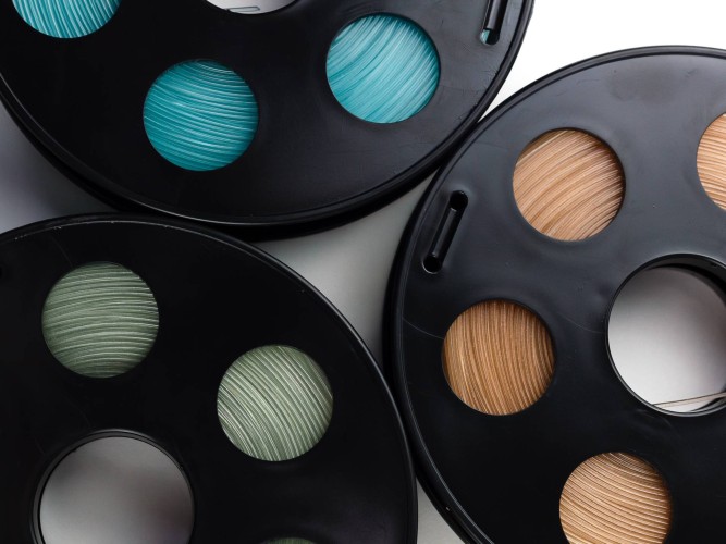 Светящийся в темноте PETG пластик Bestfilament для 3D-принтеров, цвет синий, 0,5 кг (1,75 мм)