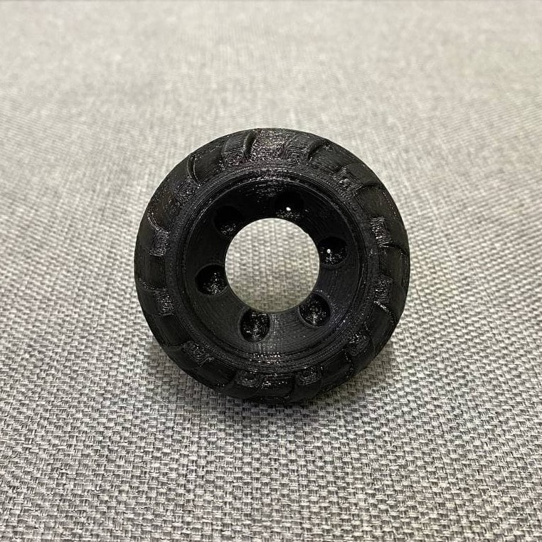 Черный Bflex пластик Bestfilament для 3D-принтеров 0.5 кг (1,75 мм)