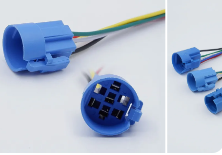 Коннектор кнопки питания 